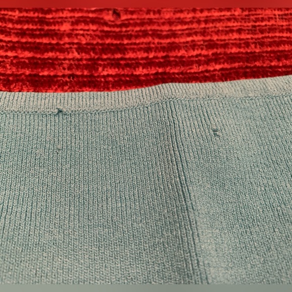 Turquoise Sleeveless Top - Picture 11 of 14